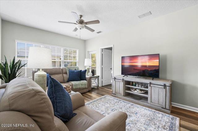 12301 KERNAN FOREST Boulevard #1902 home for sale in Hammock Grove