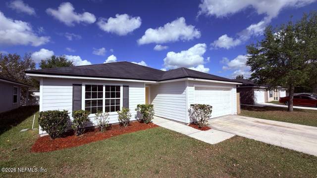 5462 VILLAGE POND Court home for sale in Mcgirts Village West