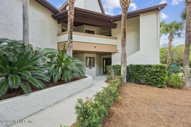 Courtside Villas