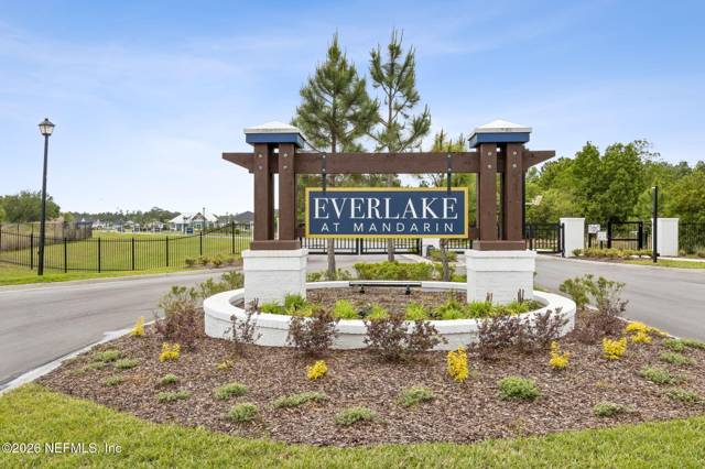Everlake at Mandarin