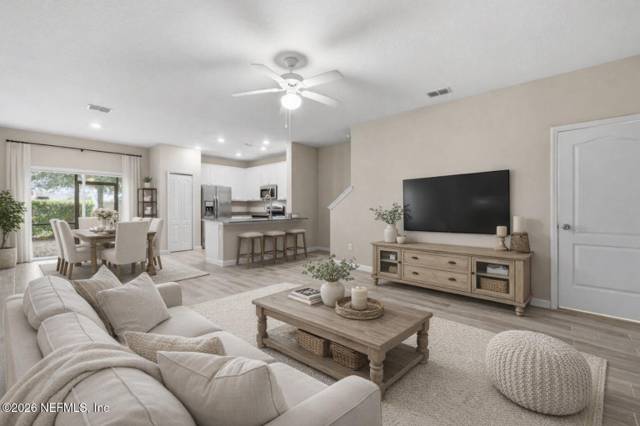 2552 SANDY DUNE Drive