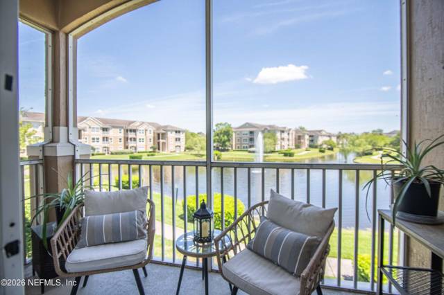 7990 BAYMEADOWS Road #823 home for sale in Stonebridge