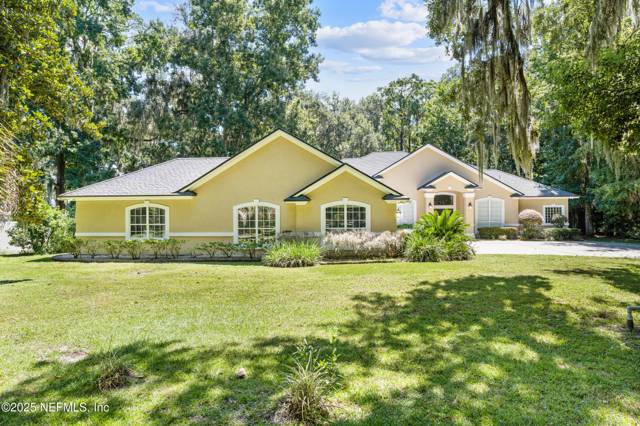 686 FREDERIC Drive home for sale in Fleming Island