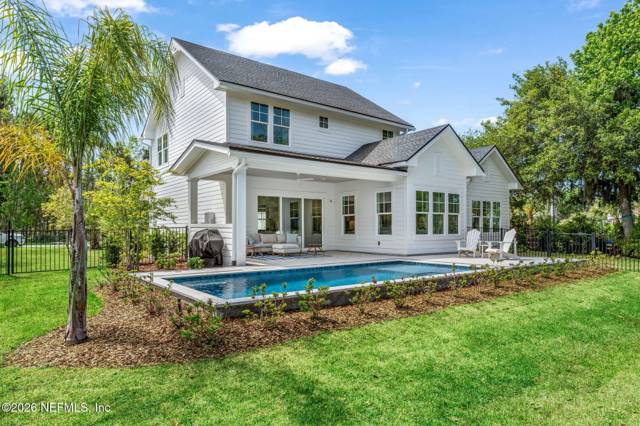 25 VALLEY GARDENS Road