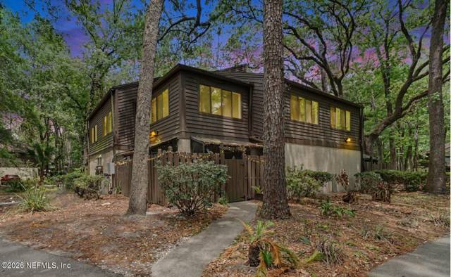 10396 BIGTREE Circle home for sale in Townhomes Of Big Tree