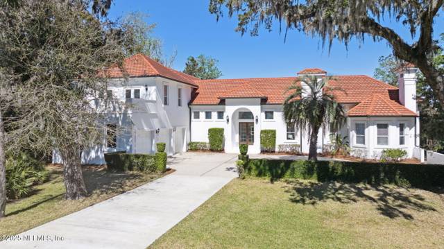 24424 HARBOUR VIEW Drive