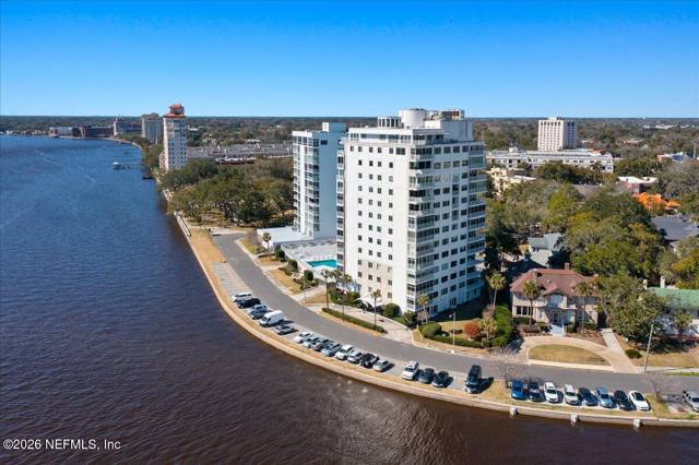 1560 LANCASTER Terrace #508