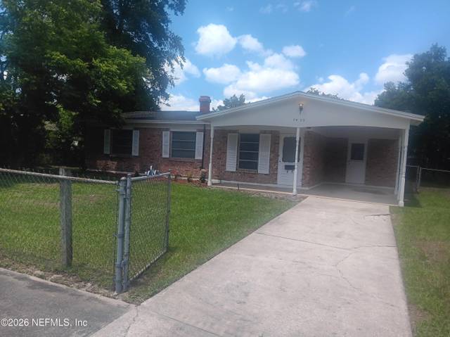 7405 DEEPWOOD Drive