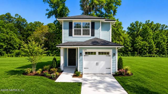 1301 PANGOLA Drive