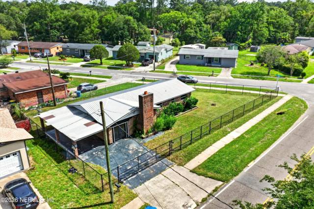 Moncrief Gardens