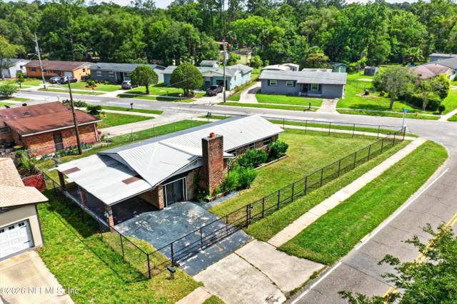 Moncrief Gardens