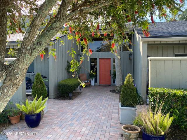 9897 SAWGRASS Drive