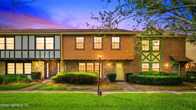 8203 SUTTON Place home for sale in Sutton Place
