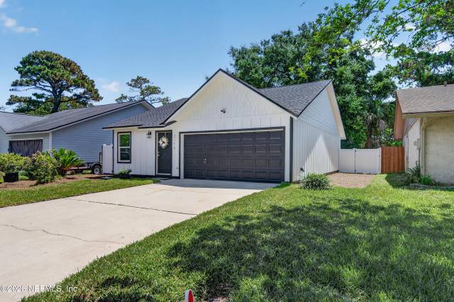 2179 FAIRWAY VILLAS Lane