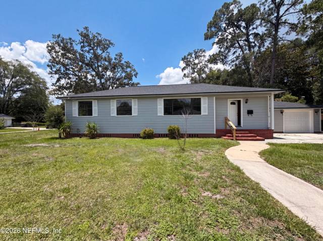 2742 MERWYN Road home for sale in Spring Park