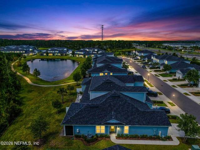 Beacon Lake Townhomes