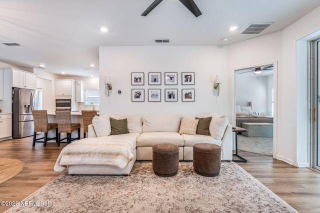 160 WHIRLWIND Place home for sale in Beacon Lake