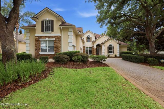 443 SEBASTIAN Square