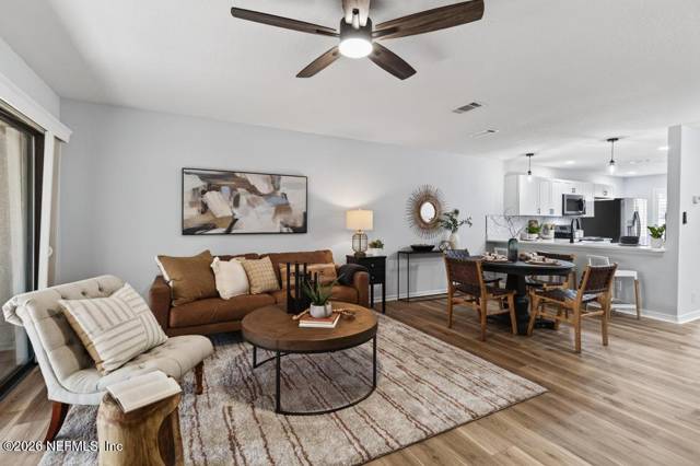 7701 BAYMEADOWS Circle #1093 home for sale in Village Green at Baymeadows