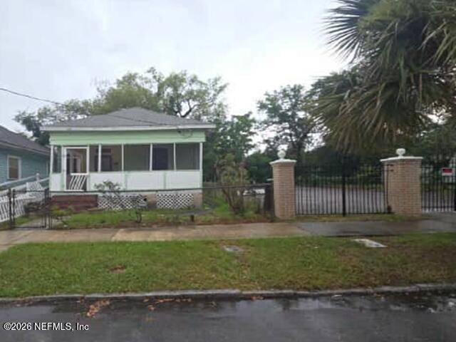 430 WOODLAWN Avenue home for sale in Woodhaven Park