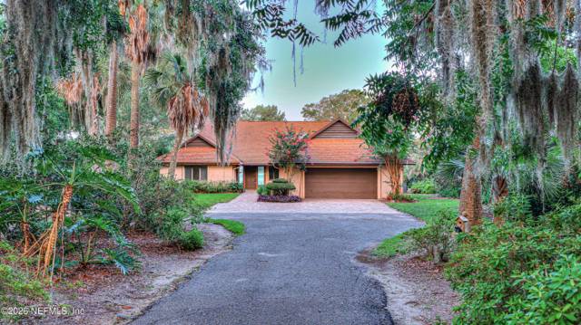 1209 MANUCY Road