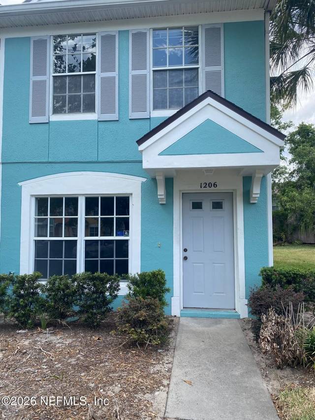 12311 KENSINGTON LAKES Drive #1206 home for sale in Kensington Gardens