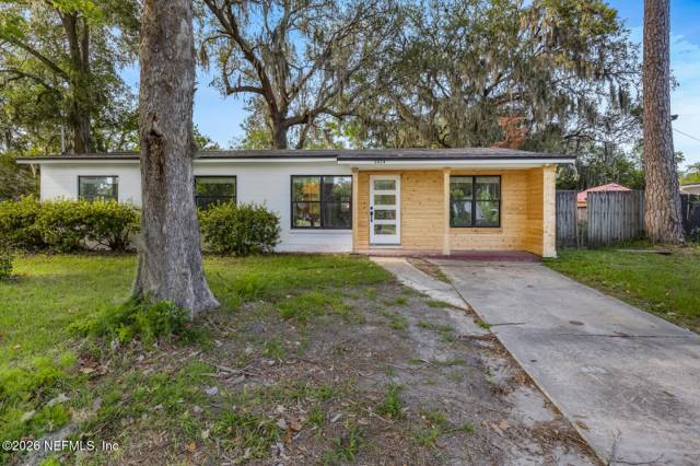 2614 LEONID Road