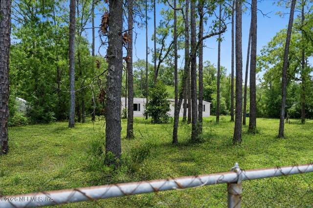 Yulee Woods