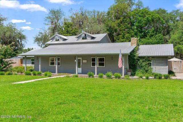 109 OAK TREE Lane