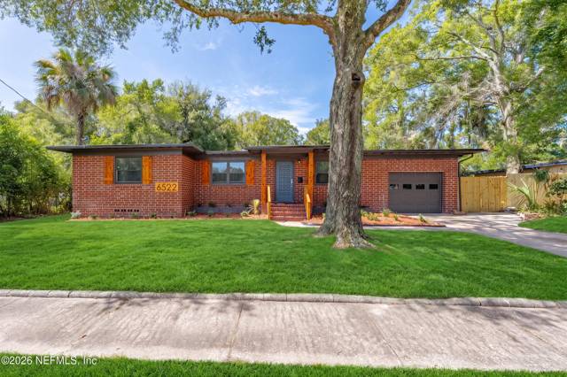 6522 BARKWOOD Drive home for sale in Lake Lucina