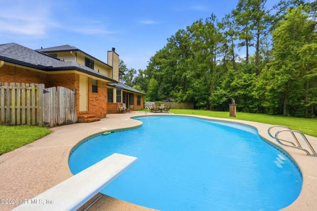 668 FINGAL Drive home for sale in Loch Rane