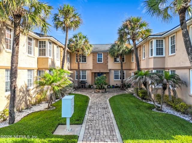 319 1ST Avenue #2-D
