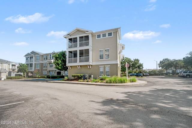 8290 GATE Parkway #1410 home for sale in Gardens Of Bridgehampton