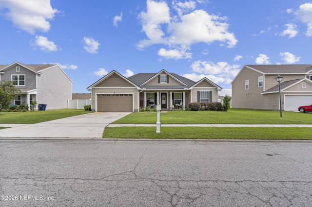 737 CONSTITUTION Place