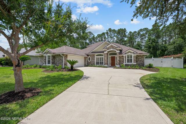11032 S ROYAL COUNTY Drive