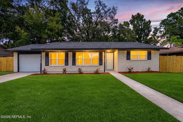 6104 W GOLDEN GROVE Road