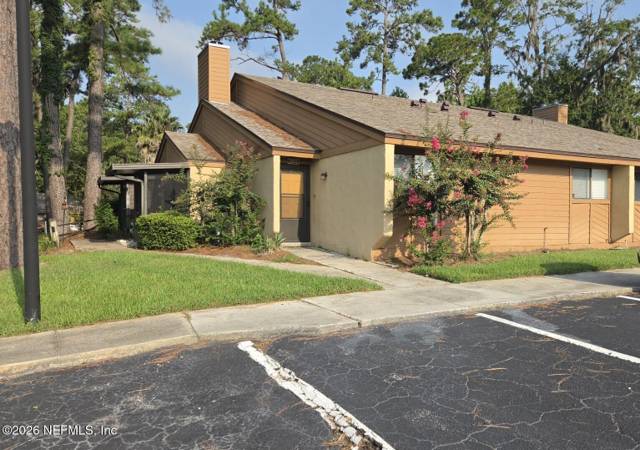 85 DEBARRY AVE Avenue #2071, home for sale in Orange Park