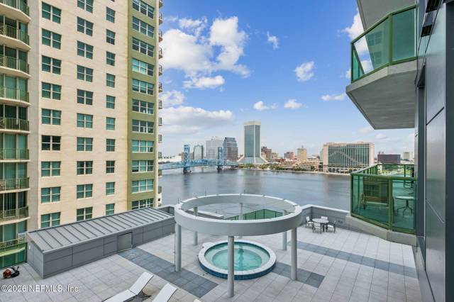 1431 RIVERPLACE Boulevard #1004