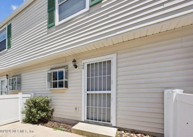 111 1ST Street #28 home for sale in Oak Park Villa