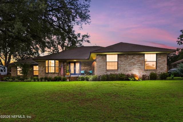 905 MIDDLERIDGE Court home for sale in Foxridge