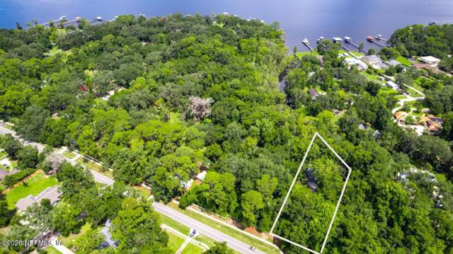 1345 FRUIT COVE Road