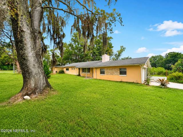 1735 RIBAULT SCENIC Drive home for sale in Lake Forest