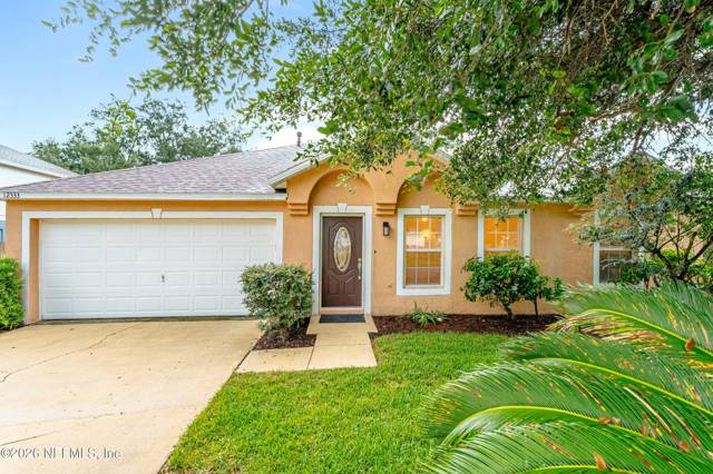 12333 GLENN HOLLOW Drive home for sale in Hickory Hills