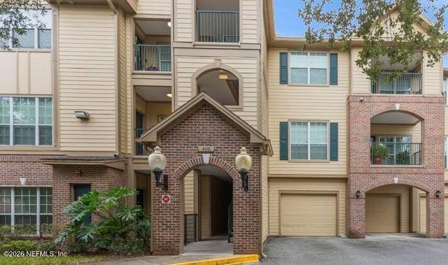 7800 POINT MEADOWS Drive #413 home for sale in Reserve at Pointe Meadows