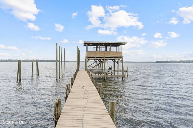 107 BEECHERS POINT Drive home for sale in Beechers Point Riverbend