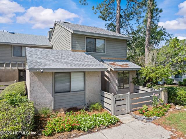 7701 BAYMEADOWS Circle #1085 home for sale in Village Green at Baymeadows