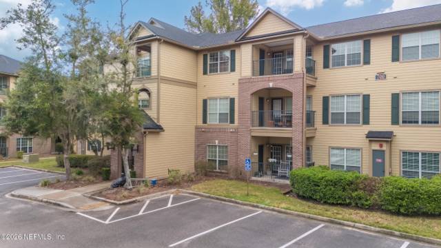 7800 POINT MEADOWS Drive #737 home for sale in Reserve at Pointe Meadows