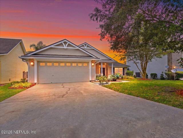 1704 WINDOVER Place