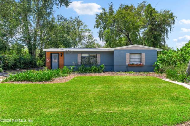 2546 LAMEE Lane