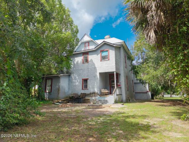 2111 ST JOHNS Avenue